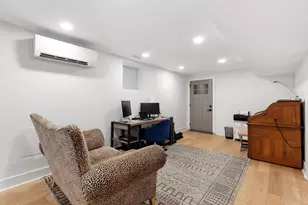 161 Lowell St, Somerville, MA 02143 - Photo 16