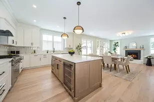 3 Vale St, Natick, MA 01760 - Photo 10