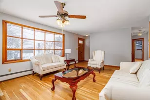 34 Robin Rd, Worcester, MA 01604 - Photo 10