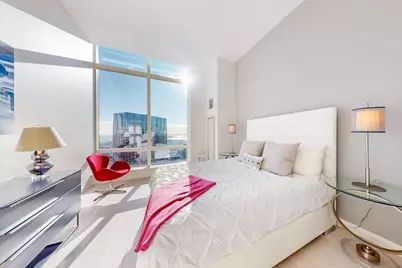 1 Franklin St #PH4E, Boston, MA 02110 - Photo 32