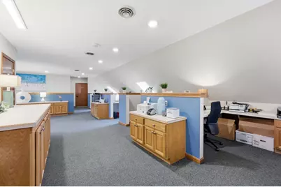 200 Center St #16, Ludlow, MA 01056 - Photo 18