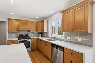 4 Pioneer Dr, Palmer, MA 01069 - Photo 8