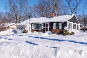 134 Jamieson Rd, Holden, MA 01520 - Photo 1