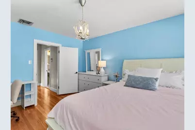 55 Bellingham Rd, Brookline, MA 02467 - Photo 32