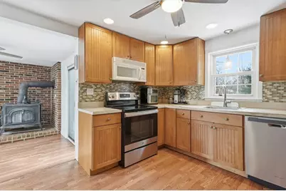 40 Linwood Street, Chelmsford, MA 01824 - Photo 10