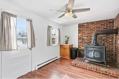 40 Linwood Street, Chelmsford, MA 01824 - Photo 12