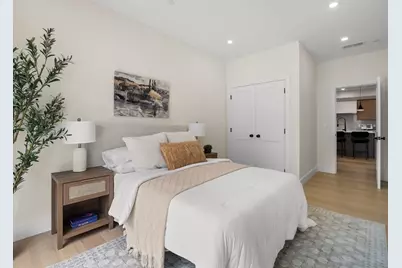 106-108 Bunker Hill St #4P, Boston, MA 02129 - Photo 16