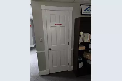 98 E Grove St #101, Middleborough, MA 02346 - Photo 10