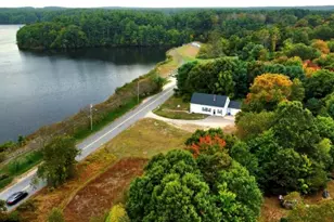 1232 Middleboro Ave, Taunton, MA 02718 - Photo 22