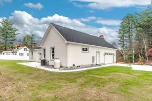 625 Alden St, Ludlow, MA 01056 - Photo 8