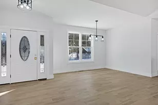 625 Alden St, Ludlow, MA 01056 - Photo 4