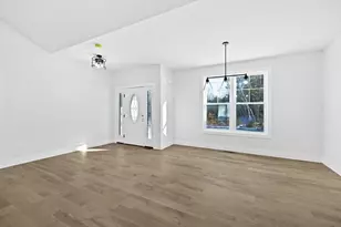 625 Alden St, Ludlow, MA 01056 - Photo 12