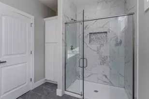 625 Alden St, Ludlow, MA 01056 - Photo 28