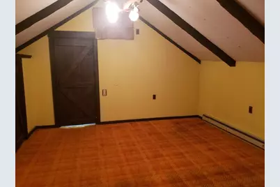 385 East Broadway #1, Gardner, MA 01440 - Photo 12