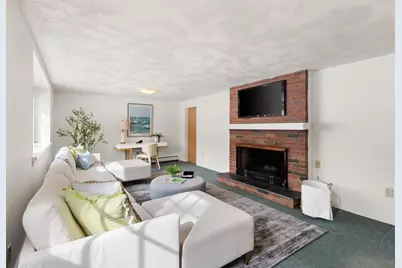 11 Menotomy Rocks Dr, Arlington, MA 02476 - Photo 14