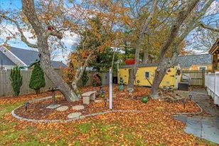 59 Sea St, Dennis, MA 02639 - Photo 8