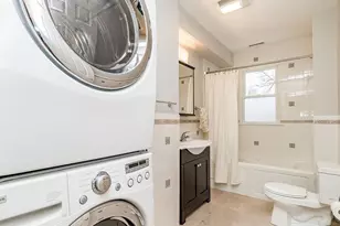 51 Eliot St, Watertown, MA 02472 - Photo 12