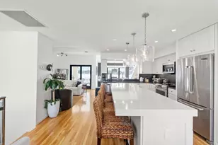 21 Harbourside Rd, Quincy, MA 02171 - Photo 4