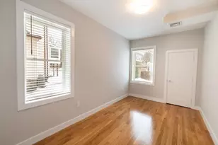 142 Coolidge St, Brookline, MA 02446 - Photo 20