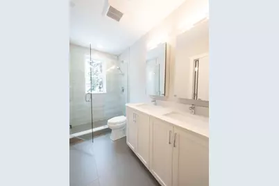 142 Coolidge Street #1, Brookline, MA 02446 - Photo 10