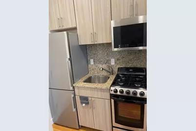 21 Fifth St #18, Chelsea, MA 02151 - Photo 4