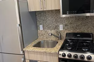 21 5th St, Chelsea, MA 02151 - Photo 4