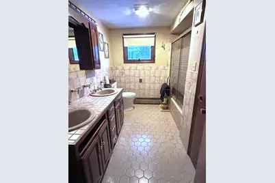 214 Sawdy Dr, Westport, MA 02790 - Photo 12