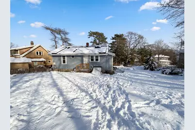 46 Roosevelt Rd, Weymouth, MA 02188 - Photo 18