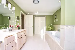 898 Tobey St, Acushnet, MA 02743 - Photo 24