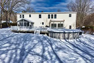 898 Tobey St, Acushnet, MA 02743 - Photo 6