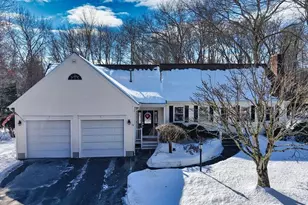 898 Tobey St, Acushnet, MA 02743 - Photo 1