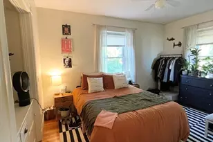 31 Linden Pl, Brookline, MA 02445 - Photo 12