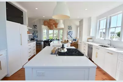 10 Brant Point Road, Nantucket, MA 02554 - Photo 24