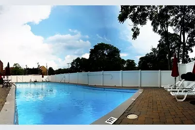 50 Green St #107, Brookline, MA 02446 - Photo 14