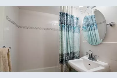 50 Green St #107, Brookline, MA 02446 - Photo 10