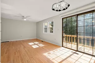 290 Apache Way, Tewksbury, MA 01876 - Photo 4