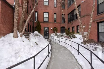 28 Adams St #304, Worcester, MA 01604 - Photo 1