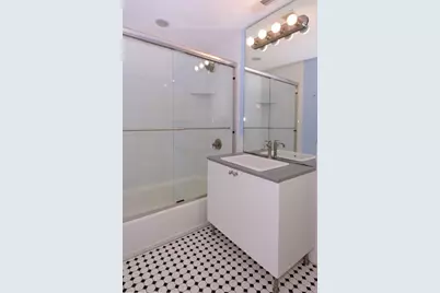 28 Adams St #304, Worcester, MA 01604 - Photo 22