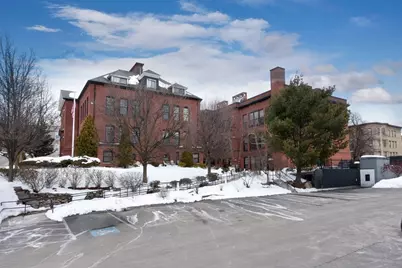 28 Adams St #304, Worcester, MA 01604 - Photo 2