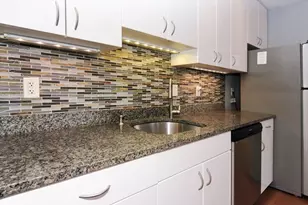 28 Adams St, Worcester, MA 01604 - Photo 10