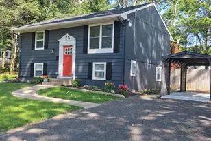 61 Esta, Plymouth, MA 02360 - Photo 2