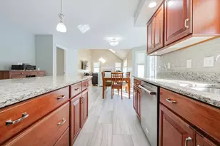 17 Amherst Rd, Shrewsbury, MA 01545 - Photo 4