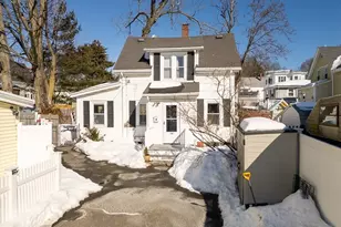 16A Clinton St, Lynn, MA 01902 - Photo 2