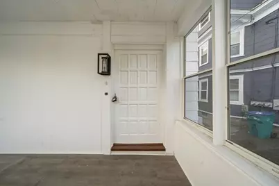 10 3rd Ave #1, Lowell, MA 01854 - Photo 4