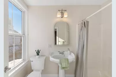 8 Common St #3, Stoneham, MA 02180 - Photo 12