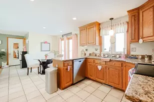 11 Parnell St, Millis, MA 02054 - Photo 10