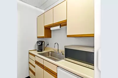 111 Boston Post Road #102, Sudbury, MA 01776 - Photo 16