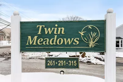 315 Broadway #1, Dracut, MA 01826 - Photo 1