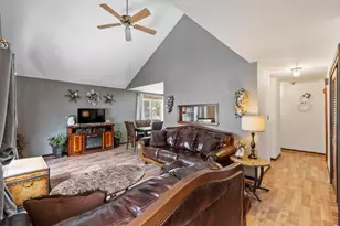 315 Broadway, Dracut, MA 01826 - Photo 4