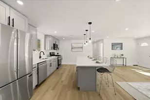 32 Foothill Rd, Brockton, MA 02302 - Photo 8